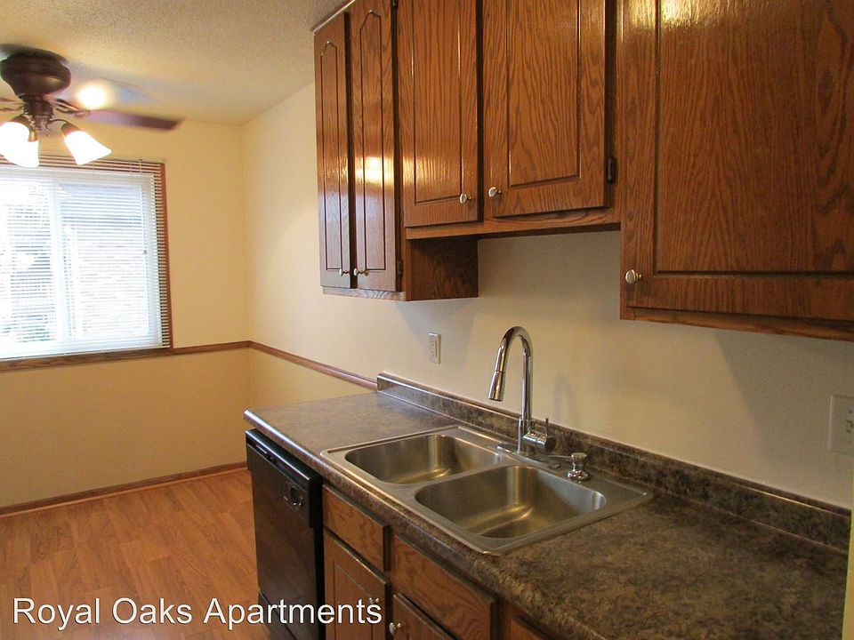 1st image of 257 99th Ave NE APT 303
