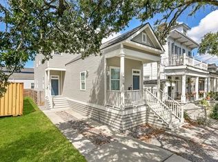 1908 Washington Ave, New Orleans, LA 70115