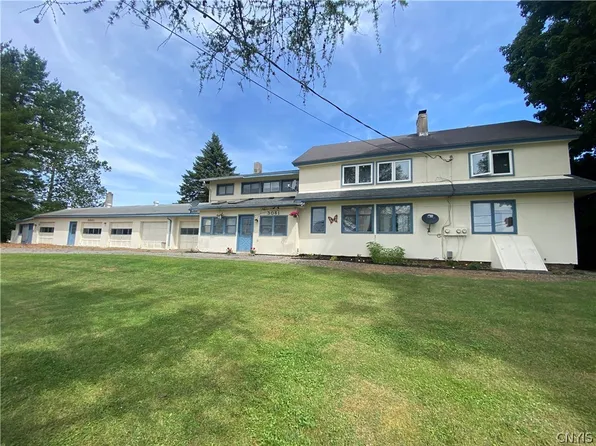 3061 Whitelaw Rd W, Canastota, NY 13032