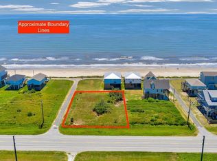 995 Lazy Ln, Gilchrist, TX 77617