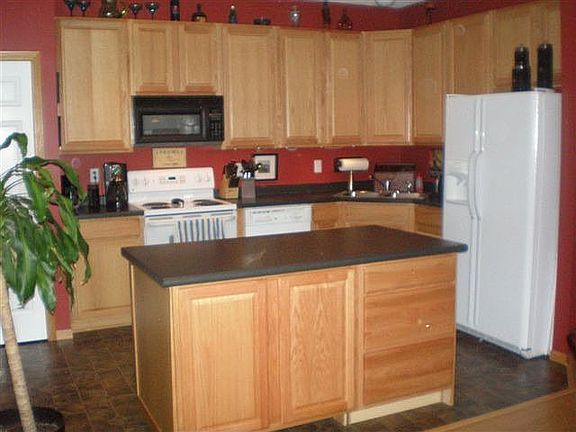 Kitchen with Custom Built Center Island