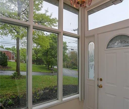 3rd image of 30 E Allison Ave