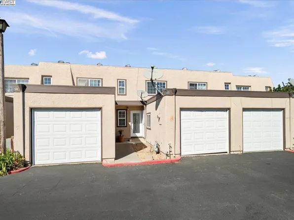 267 Sunset Blvd #2, Hayward, CA 94541