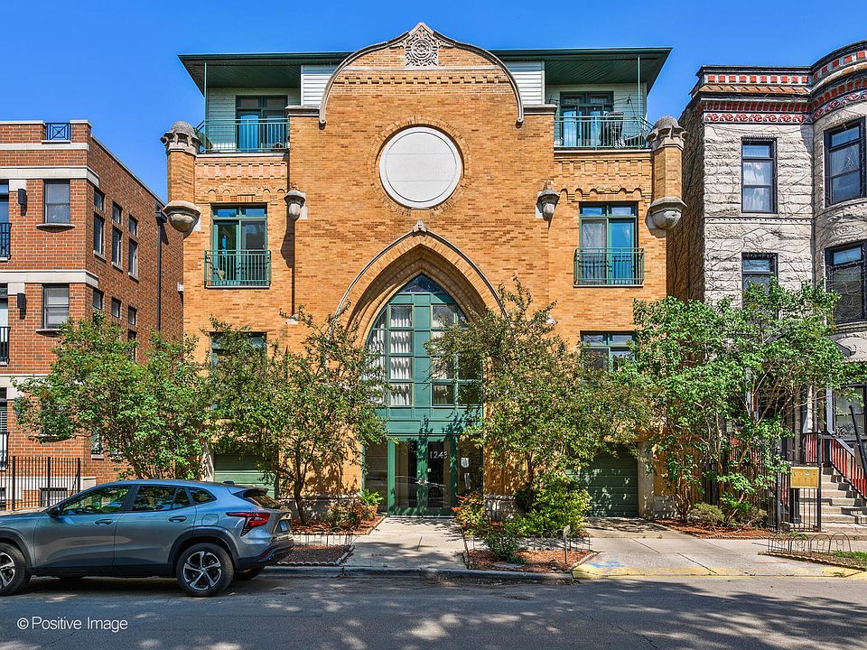 1st image of 1243 N Wolcott Ave APT 3