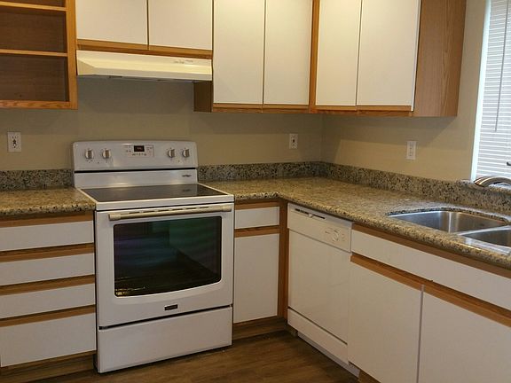 5th image of 4016 7th St SW APT B109