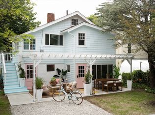 582 Nantasket Ave, Hull, MA 02045