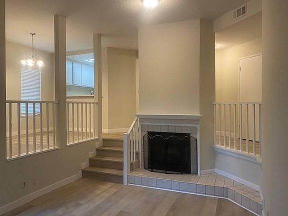4th image of 5396 Borneo Cir
