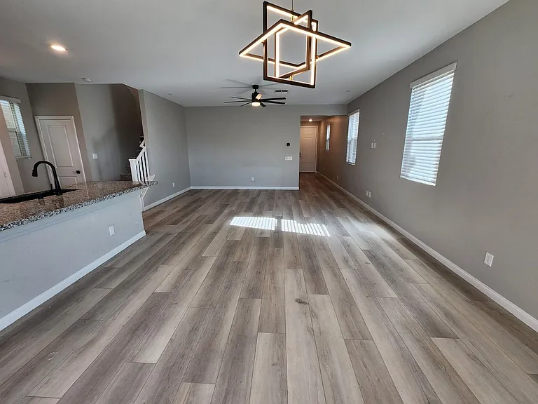 12511 Island Bells Ave — Photo 10