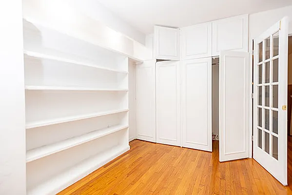 Rented by Voro New York | media 4