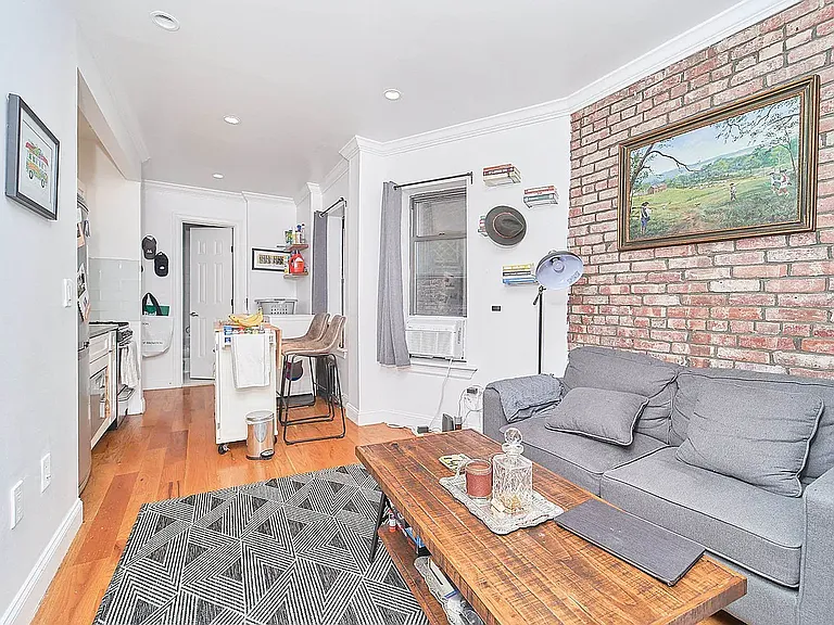 236 E 33rd St #1DD — Photo 5