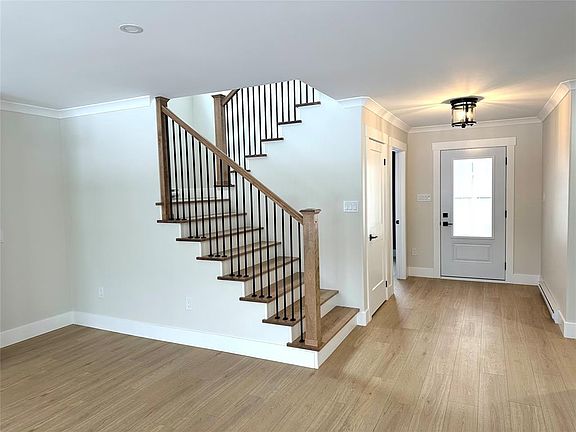 5th image of 12 Blandford Street