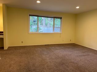 16438 NE 19th St, Bellevue, WA 98008