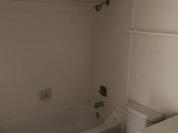 3rd image of 2601 W Broadway Blvd #M382
