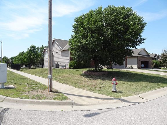 2nd image of 4602 E Willow Point Ct