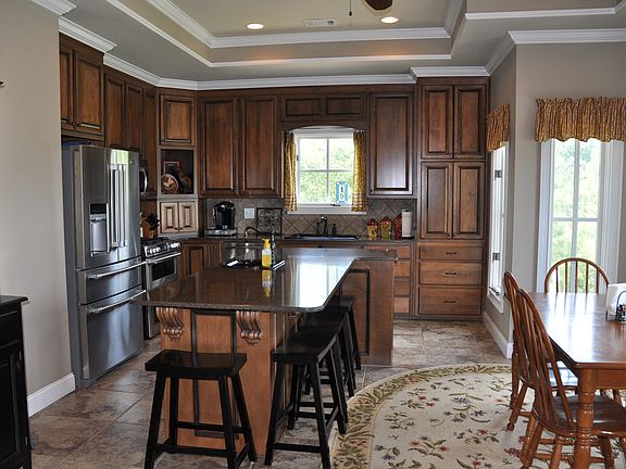 Kitchen Breakfast Area