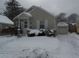 45 Rosemount St, Rochester, NY 14620