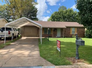 1605 N Lowe St, Stuttgart, AR 72160