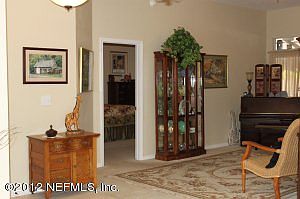 5th image of 1929 Barham Ct