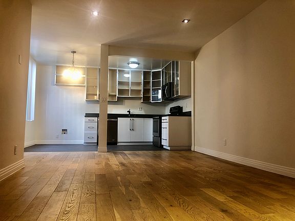 2nd image of 400 S Berendo St APT 318