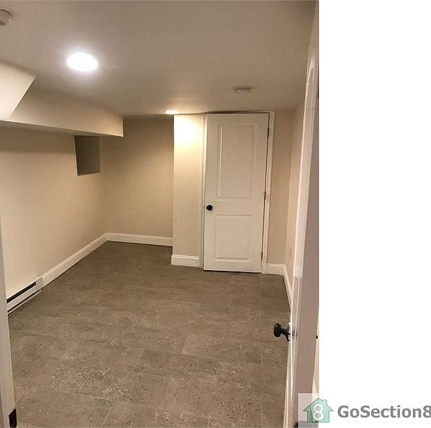 1st image of 6107 W Jefferson St #B