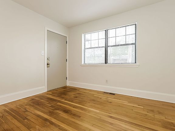 5th image of 755 Saint Charles Ave NE #9