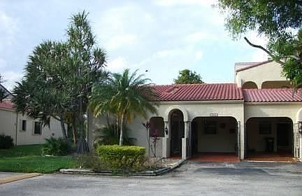 1st image of 4000 Estepona Ave