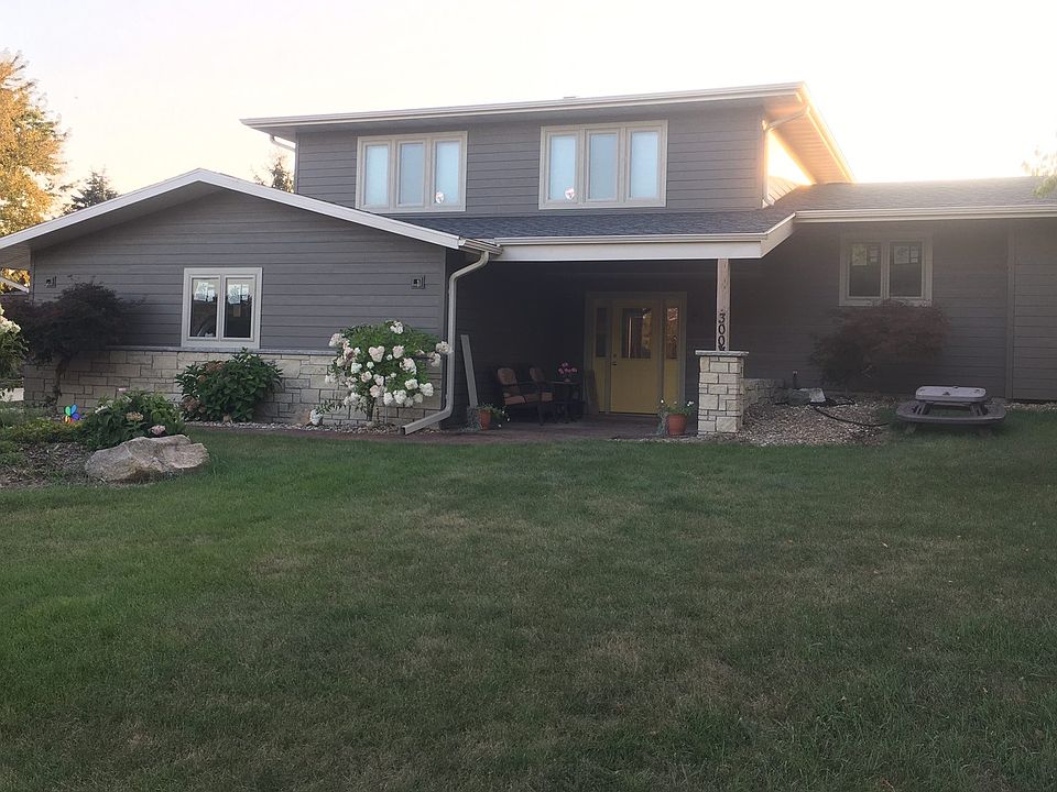 1st image of 3004 Minnetonka Dr