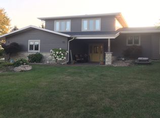 3004 Minnetonka Dr, Cedar Falls, IA 50613