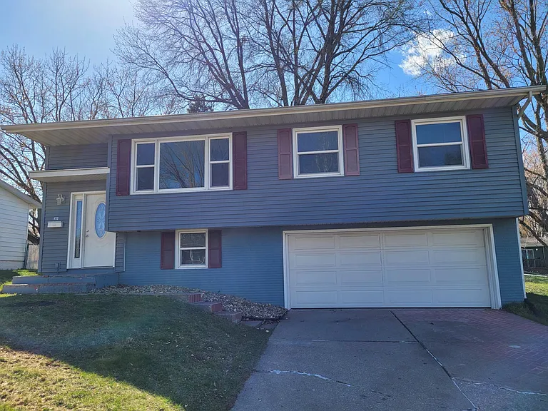 4712 Western Ave — Photo 1
