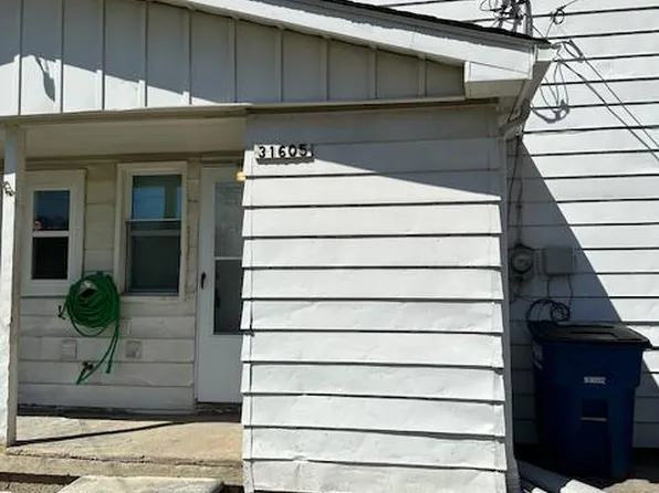 31605 Antrim Ct, Westland, MI 48186