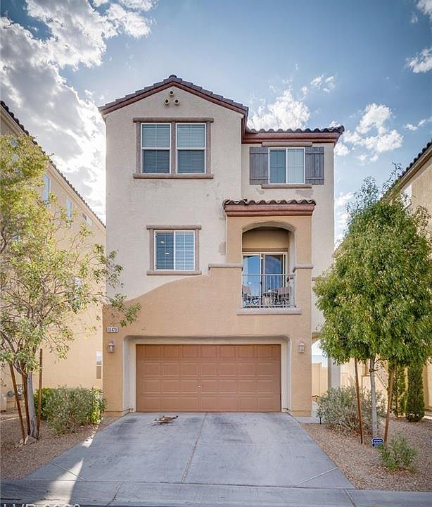 1st image of 10479 Mandolina Hills St