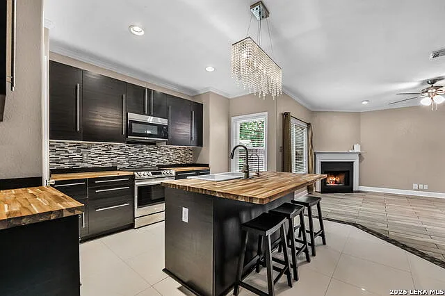 9323 Bowen Dr — Photo 1