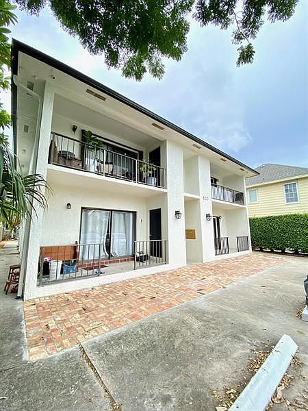1st image of 125 S Palmway APT 2