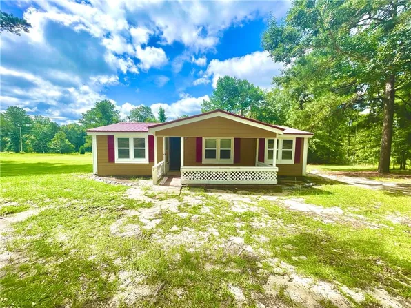 18 Glenhaven Rd, Phenix City, AL 36869