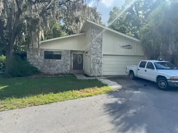 3 Moser Ct S, Homosassa, FL 34446