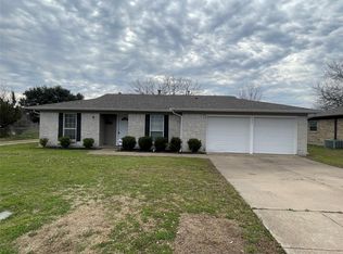 8901 Guadalupe Rd, Fort Worth, TX 76116