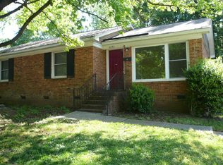 6132 Castle Ct, Charlotte, NC 28213