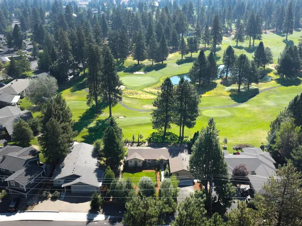 61084 Parrell Rd, Bend, OR 97702