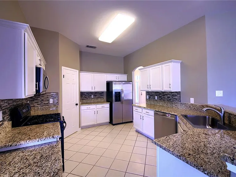 129 Copperwood Loop — Photo 16