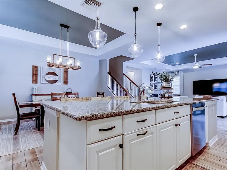 12303 Corkfield Ln — Photo 21