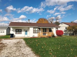 238 Maple St, Tuscarawas, OH 44682