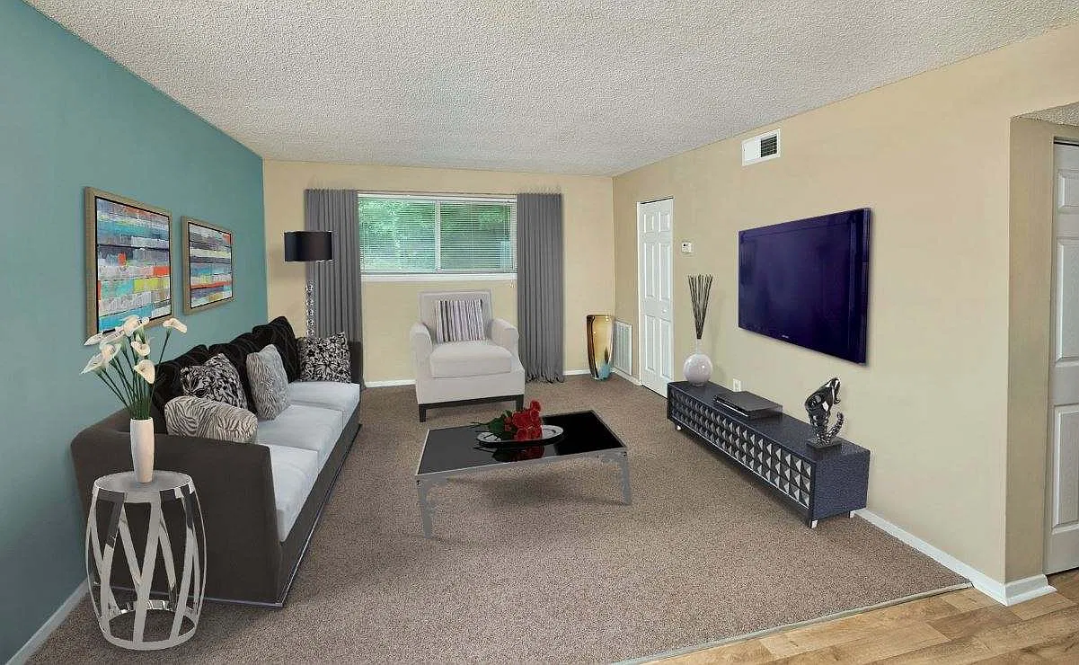 Colonial Ridge Apartments — Photo 2