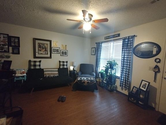 2nd image of 632 N Whitham Ave #6