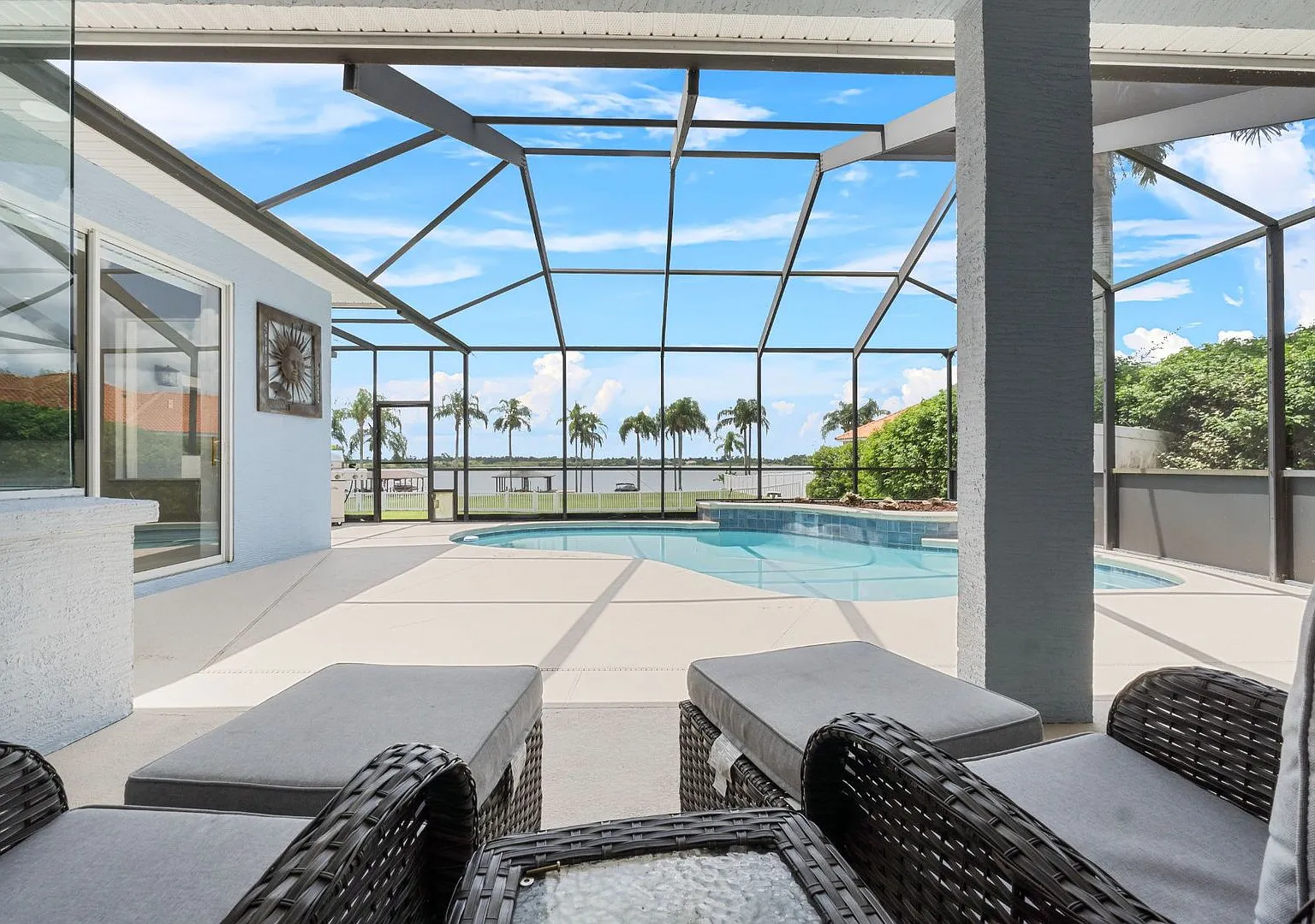 Exclusive Pool Home on Lake Bess — Photo 2