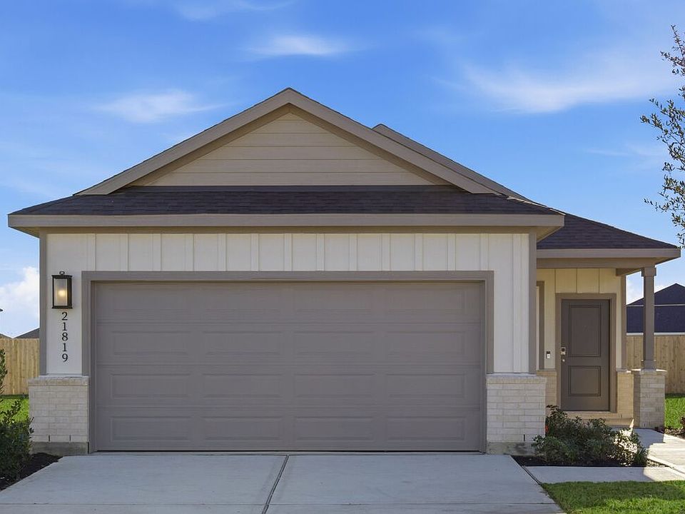 1st image of 21819 Coral Mist Dr