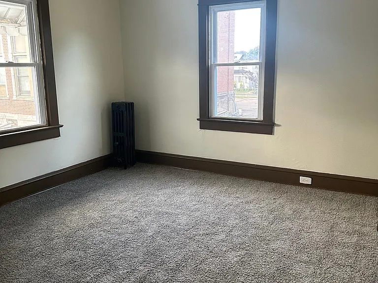 232 Pringle St — Photo 5