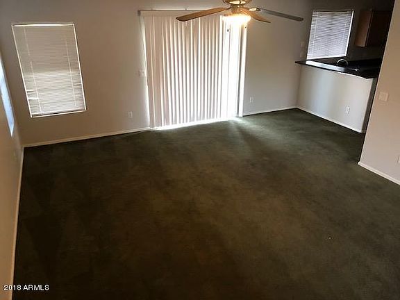 4th image of 11809 W Laurel Ln
