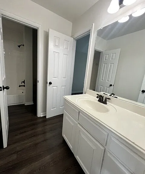 1123 Brigham Dr — Photo 40