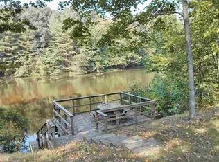 7185 Homestead Rd, Morgantown, IN 46160