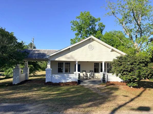 818 5th Ave, Twin City, GA 30471